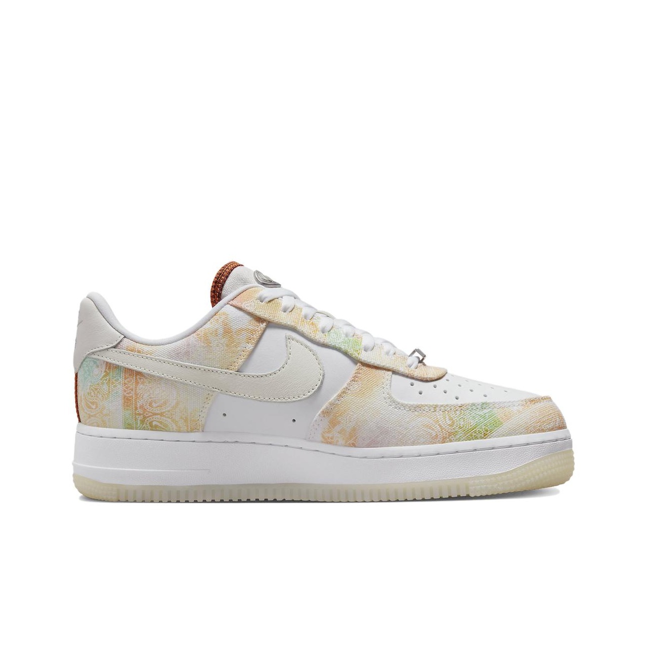 Nike Air Force 1 Kısa Bilekli  - Nike Shoes Air Force 1 incelemesi ve fiyatı